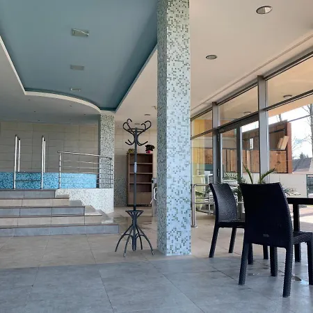 Lakeside Wellness Siófok