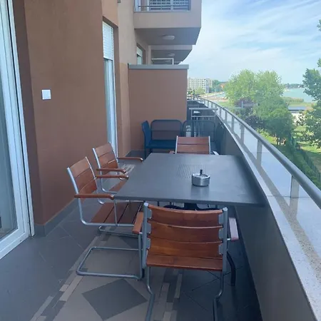Appartement Lakeside Wellness *
